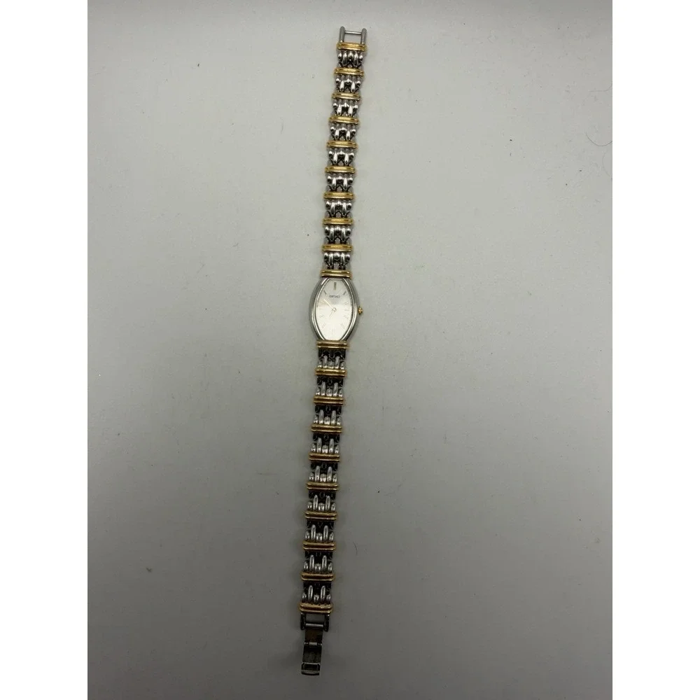 Seiko 1N00-6G60 New Battery Ladies Watch 18MM 8